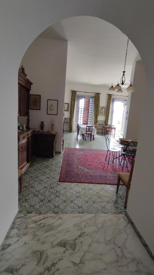 Casa Resci - Dimora Del 1884 Bed & Breakfast Tricase Bagian luar foto